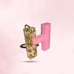 Personalized Resin Alphabet H Pink Keychain - Your Initials in Style - Image 2