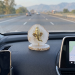 White Mini Ganesha Stand - Image 3